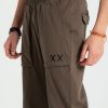xxx-jogger-gabardin-haki-ust-on
